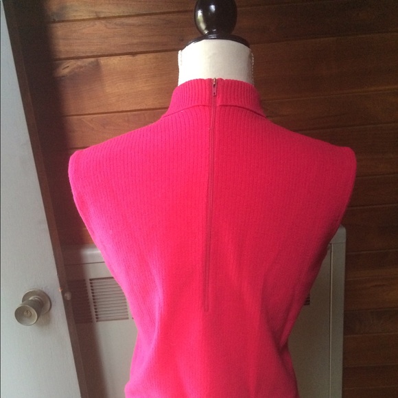 60’s vintage bright pink sweater - Picture 4 of 5